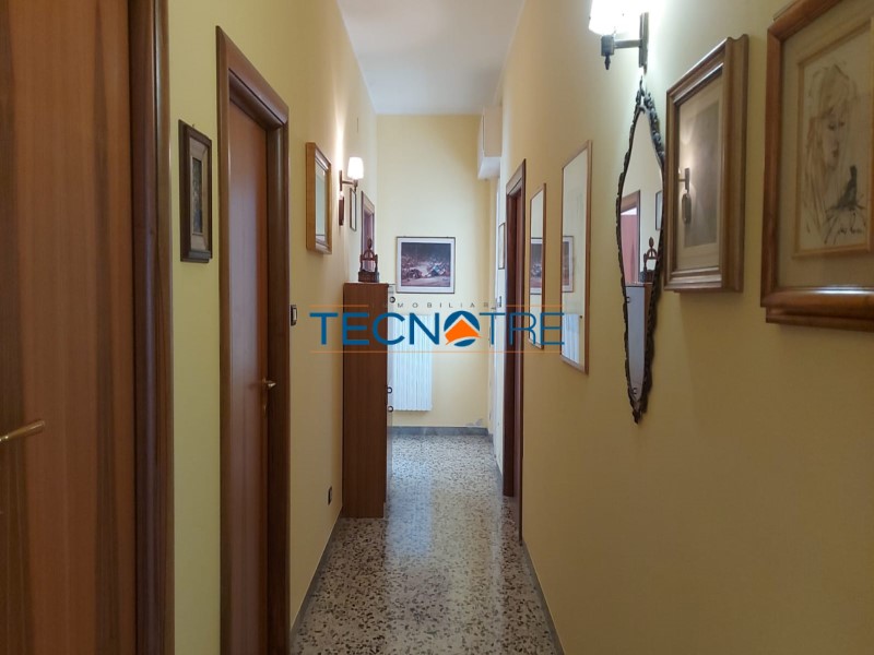 Dettaglio 15: Bellante Casa Singola Affiancata con corte Esterna