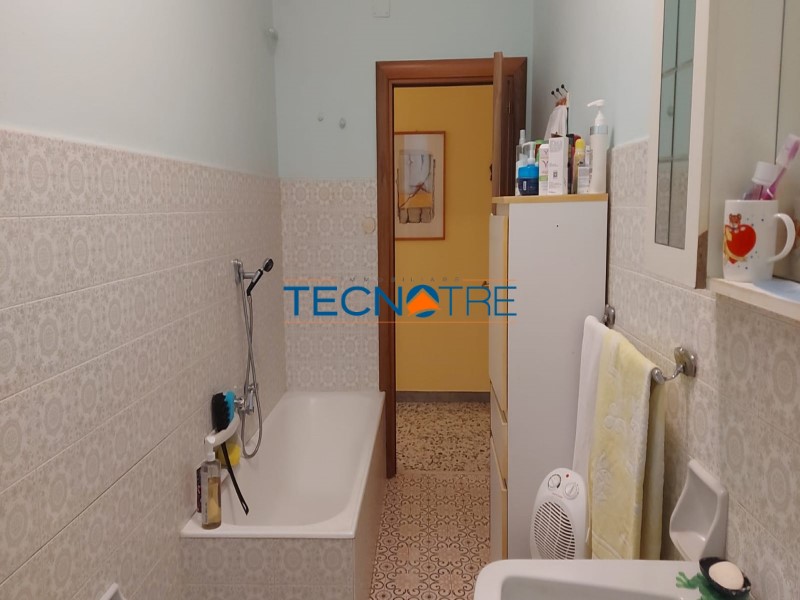 Dettaglio 27: Bellante Casa Singola Affiancata con corte Esterna