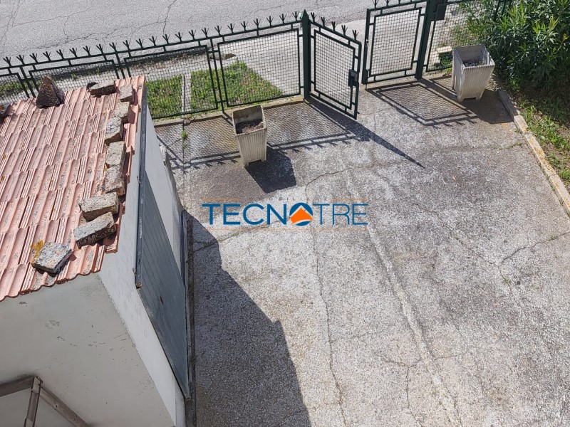 Dettaglio 32: Bellante Casa Singola Affiancata con corte Esterna