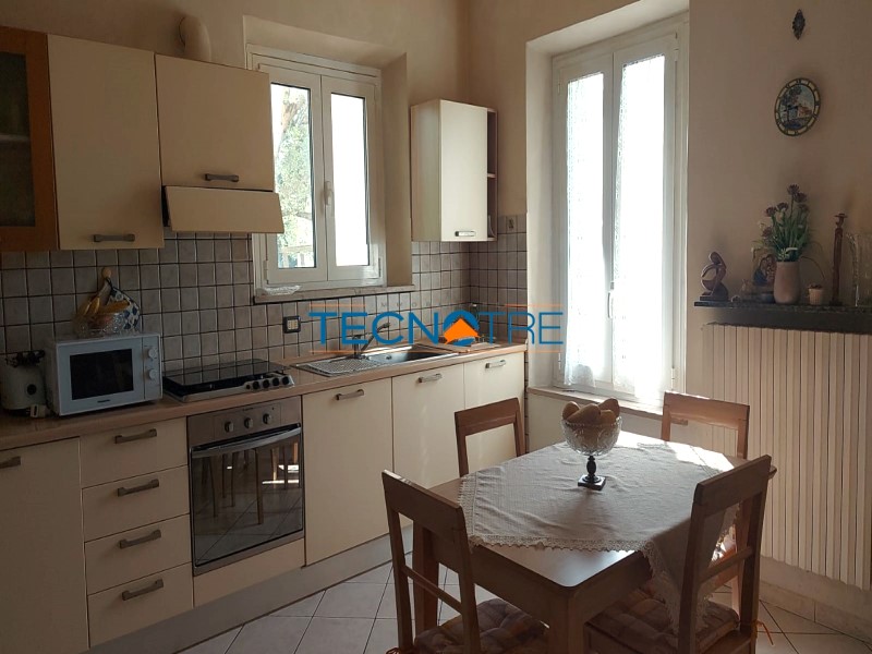 Dettaglio 6: Bellante Casa Singola Affiancata con corte Esterna