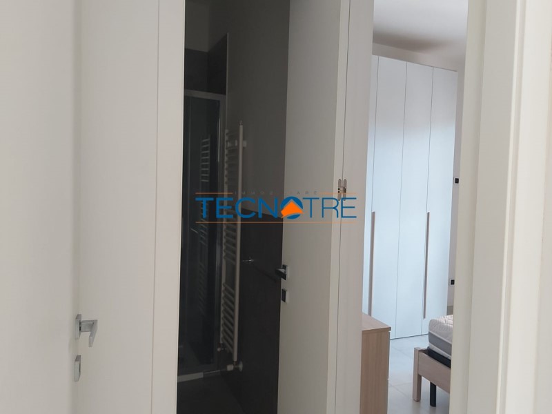 Dettaglio 14: Martinsicuro Zona Centro Trilocale con Due Bagni