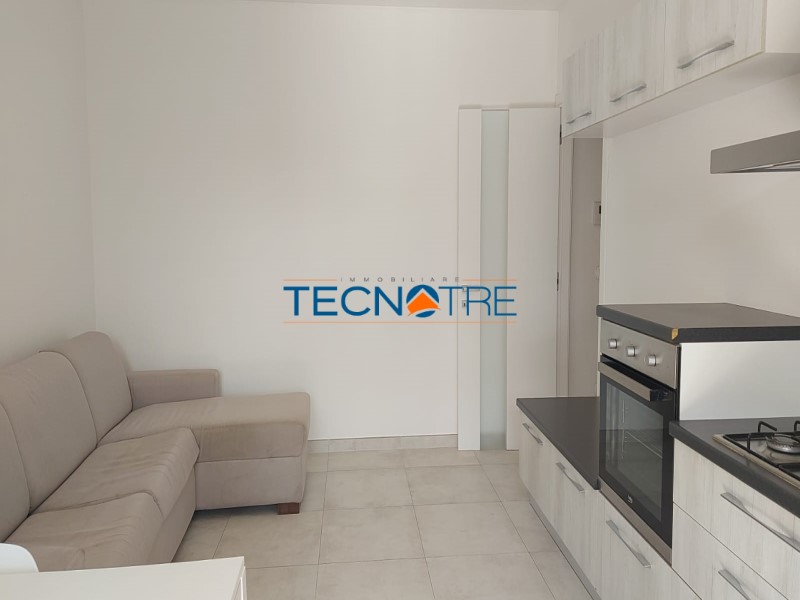 Dettaglio 9: Martinsicuro Zona Centro Trilocale con Due Bagni