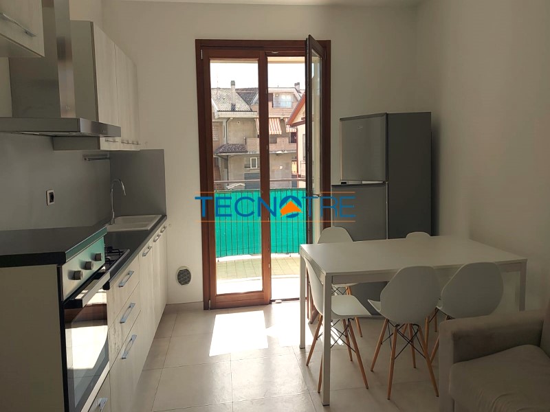 Dettaglio 10: Martinsicuro Zona Centro Trilocale con Due Bagni