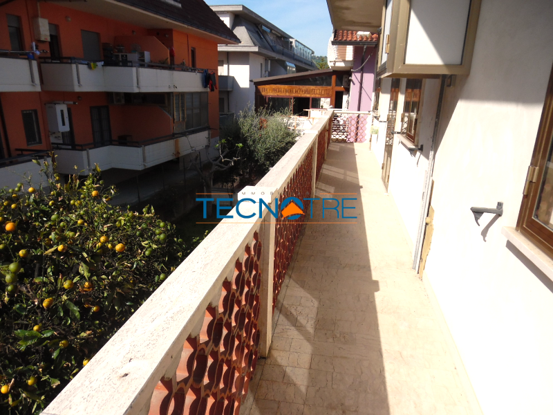 Dettaglio 39: Martinsicuro Casa Singola divisa in due Appartamenti