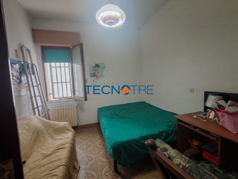 Dettaglio 31: Martinsicuro Casa Singola da Ristrutturare con Area Esterna Recintata