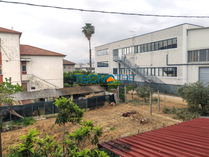 Dettaglio 42: Martinsicuro Casa Singola da Ristrutturare con Area Esterna Recintata