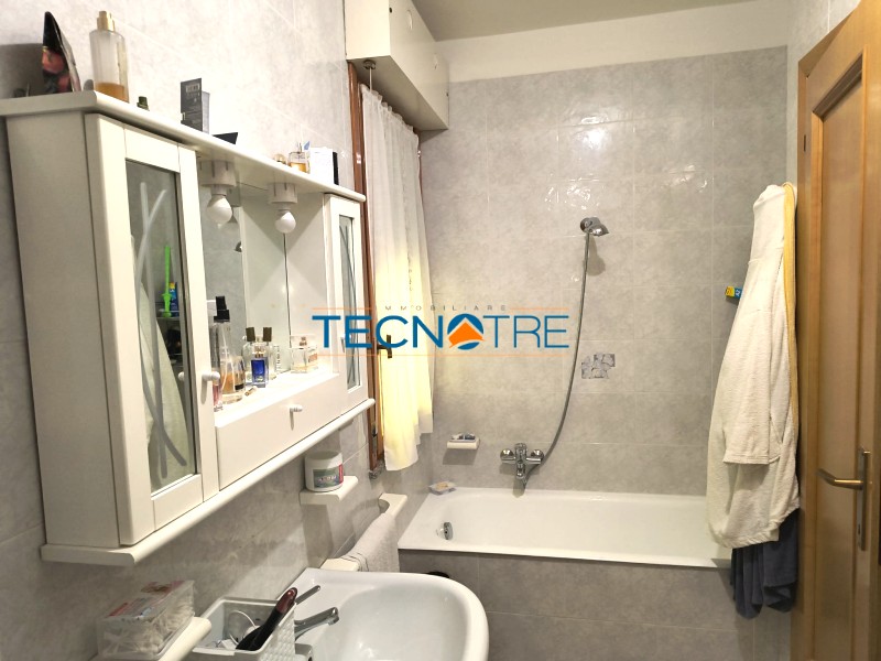 Dettaglio 23: Martinsicuro Centro Quadrilocale con Garage