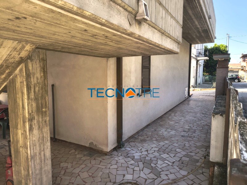 Dettaglio 4: Giulianova Alta Zona Centro Casa Indipendente su Tre Livelli